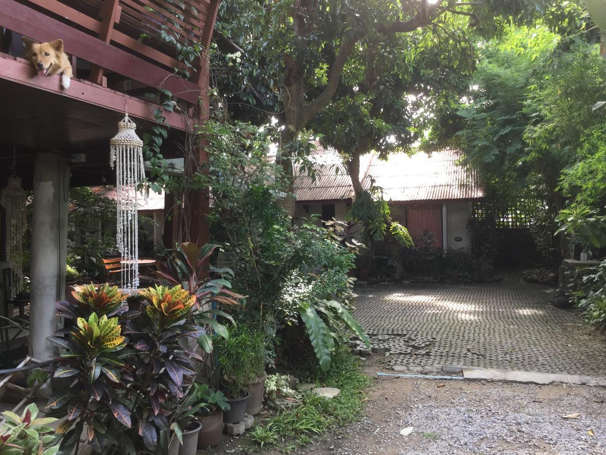 Baan Songjum Hotel Chiang Mai Exterior photo